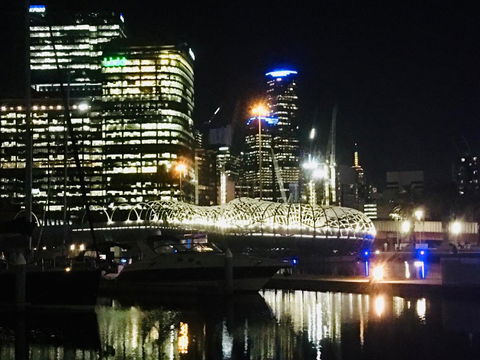 Luxury On The Water (Private Luxurious Boat) - New Castle Tourism 12