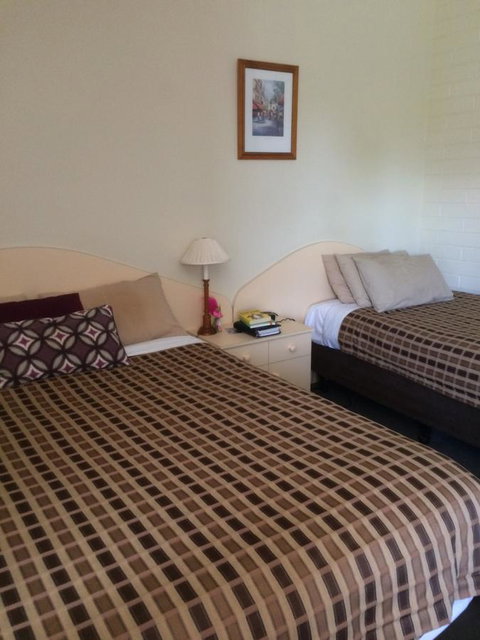 Ambassador Motor Inn - Newcastle Accommodation 27