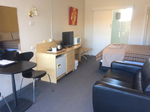 Ambassador Motor Inn - Newcastle Accommodation 20
