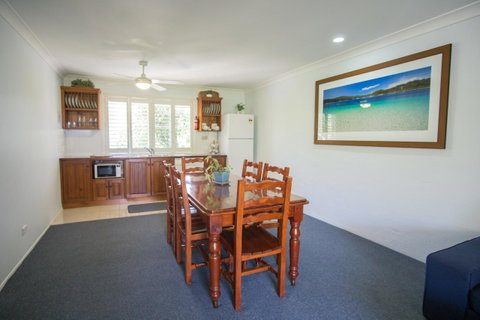Debbie\'s Place - Newcastle Accommodation 28