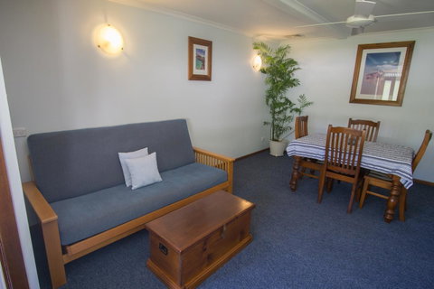 Debbie\'s Place - Newcastle Accommodation 41