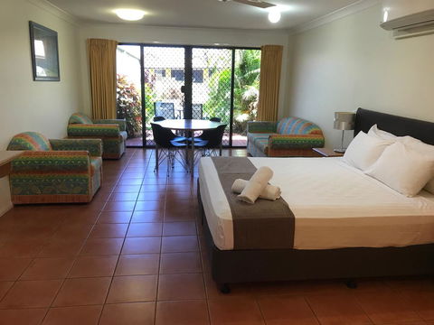 Coral Cove Resort - New Castle Tourism 4