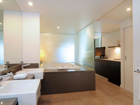 Luxury Apartments At Temple Resort And Spa Port Douglas - Newcastle Accommodation 37