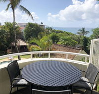 Sunshine Beach Luxe Apartment - Newcastle Accommodation