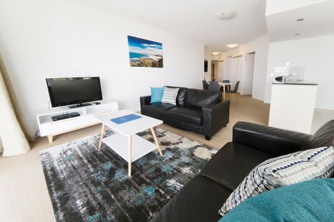 Ocean Views Resort Caloundra - New Castle Tourism 37