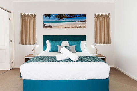 Ocean Views Resort Caloundra - New Castle Tourism 35
