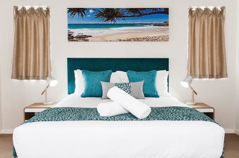 Ocean Views Resort Caloundra - New Castle Tourism 33