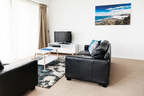 Ocean Views Resort Caloundra - New Castle Tourism 40