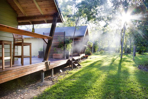 Airlie Beach Eco Cabins - Adults Only - Newcastle Accommodation 0