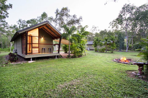 Airlie Beach Eco Cabins - Adults Only - Newcastle Accommodation 28