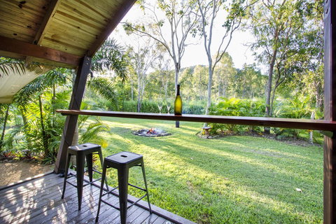 Airlie Beach Eco Cabins - Adults Only - Newcastle Accommodation 2