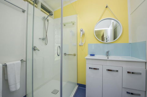 Kooyong Apartment 1 - New Castle Tourism 8