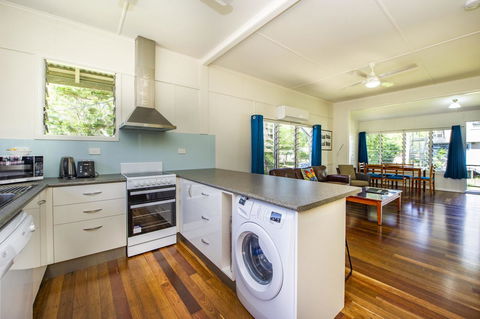 Kooyong Apartment 1 - New Castle Tourism 3