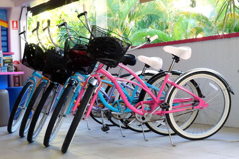 By The Sea Port Douglas - New Castle Tourism 6