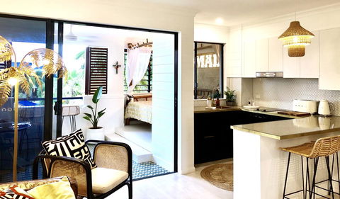 NOMAD - Luxe Apartment - New Castle Tourism 23