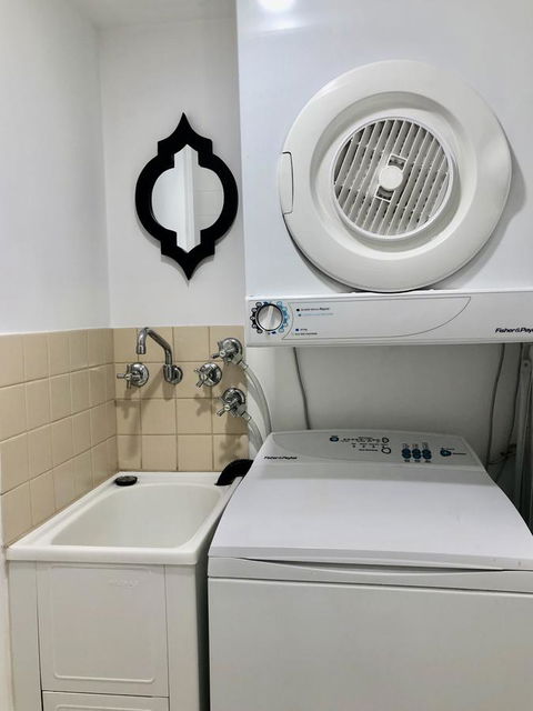 NOMAD - Luxe Apartment - New Castle Tourism 40