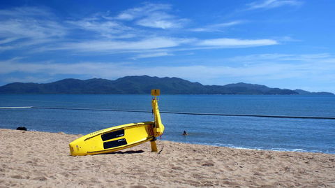 Aquarius On The Beach - New Castle Tourism 11