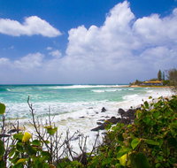 Rainbow Bay Backpackers - Newcastle Accommodation