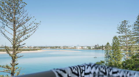 Rumba Beach Resort - New Castle Tourism 4