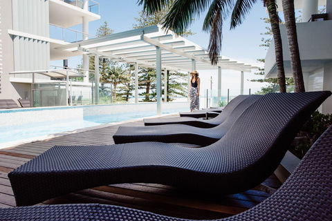 Rumba Beach Resort - New Castle Tourism 20