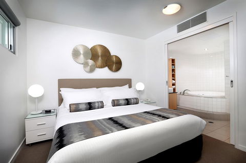 Rumba Beach Resort - New Castle Tourism 29
