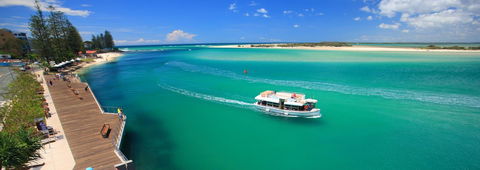 Rumba Beach Resort - New Castle Tourism 25