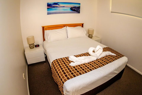 Grand Palais Boolarong Beachside Apartments - Newcastle Accommodation 18