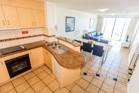 Grand Palais Boolarong Beachside Apartments - Newcastle Accommodation 35