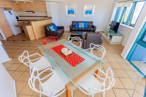 Grand Palais Boolarong Beachside Apartments - Newcastle Accommodation 22