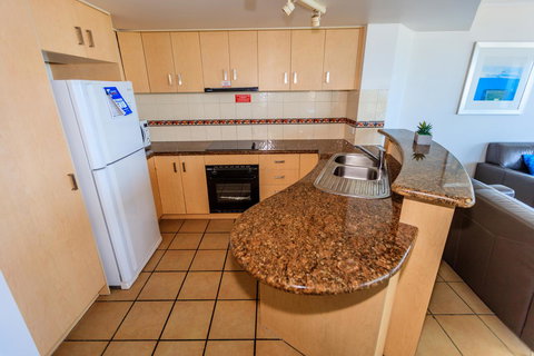 Grand Palais Boolarong Beachside Apartments - Newcastle Accommodation 25