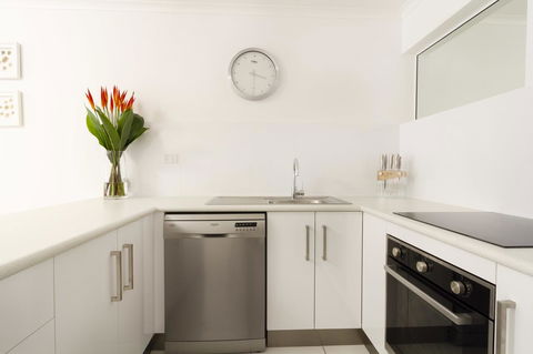 The White House Port Douglas - Newcastle Accommodation 10