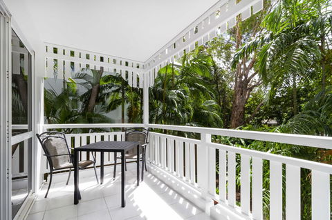 The White House Port Douglas - Newcastle Accommodation 25