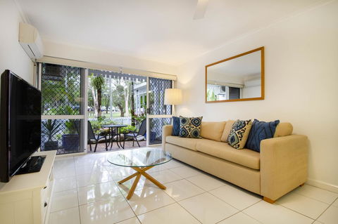 The White House Port Douglas - Newcastle Accommodation 15