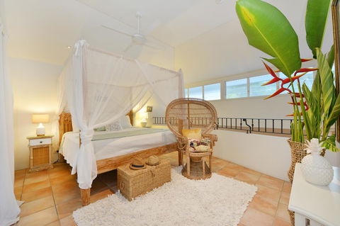 [ ANDY'S BEACH HOUSE ] - New Castle Tourism 1