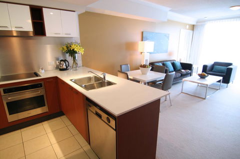 Mantra Towers Of Chevron - Newcastle Accommodation 13