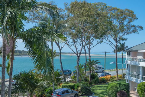 Munna Beach Apartments - Newcastle Accommodation 2