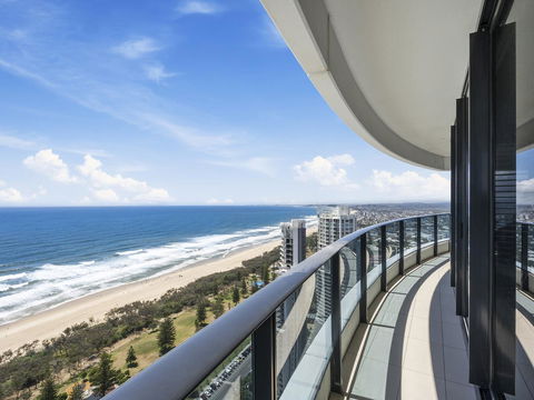 Oracle Resort Broadbeach - Gclr - New Castle Tourism 18