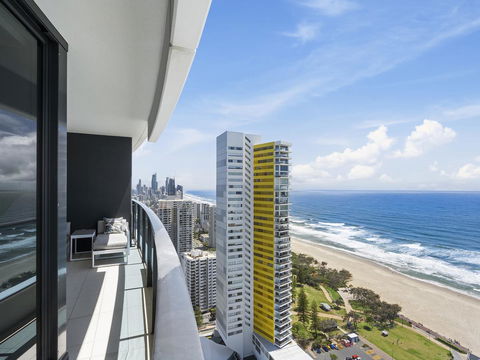 Oracle Resort Broadbeach - Gclr - New Castle Tourism 17