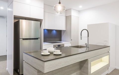 Boardwalk Burleigh Beach - Official - Newcastle Accommodation 21