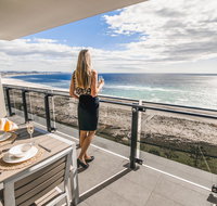Iconic Kirra Beach Resort - Newcastle Accommodation