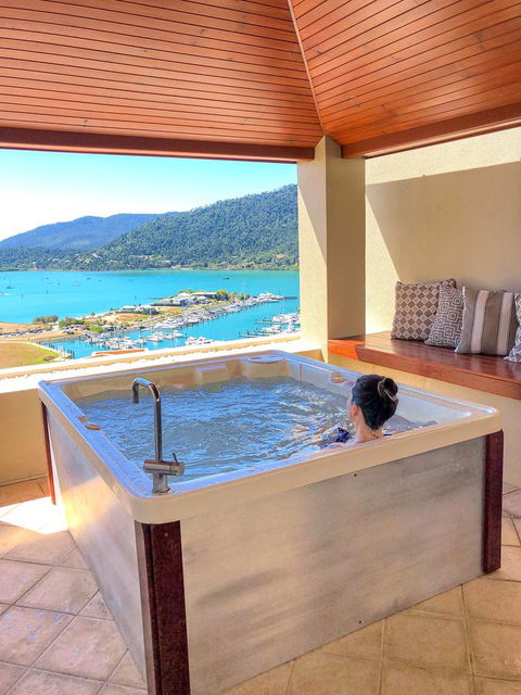 Pinnacles - Newcastle Accommodation 3