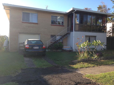 XYL Pets Friendly Seaside Boutique Guesthouse - New Castle Tourism 35