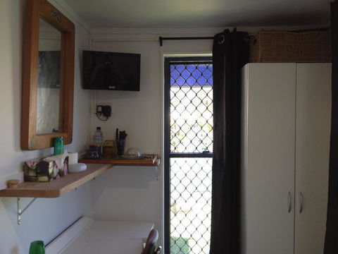 XYL Pets Friendly Seaside Boutique Guesthouse - New Castle Tourism 29