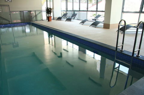 Proximity Waterfront Apartments - New Castle Tourism 34