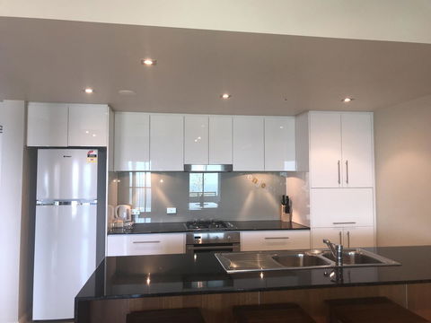 Proximity Waterfront Apartments - New Castle Tourism 7