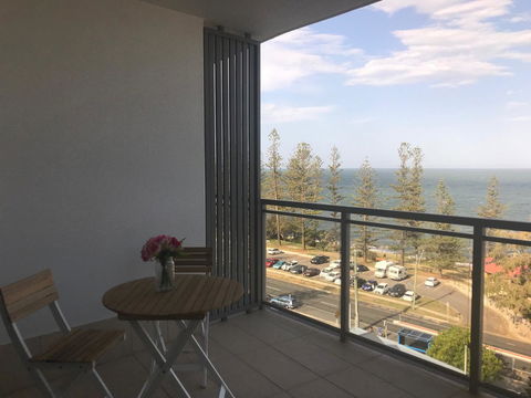 Proximity Waterfront Apartments - New Castle Tourism 13