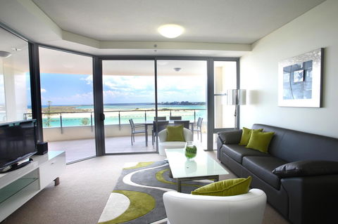 Monaco Caloundra - New Castle Tourism 38