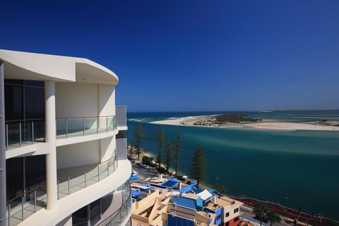 Monaco Caloundra - New Castle Tourism 18