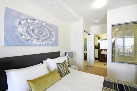 Monaco Caloundra - New Castle Tourism 28