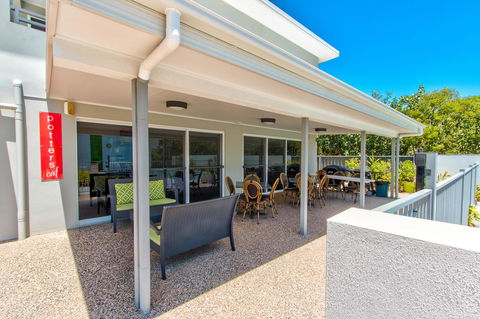 Mackay Oceanside Central Hotel Official - Newcastle Accommodation 16